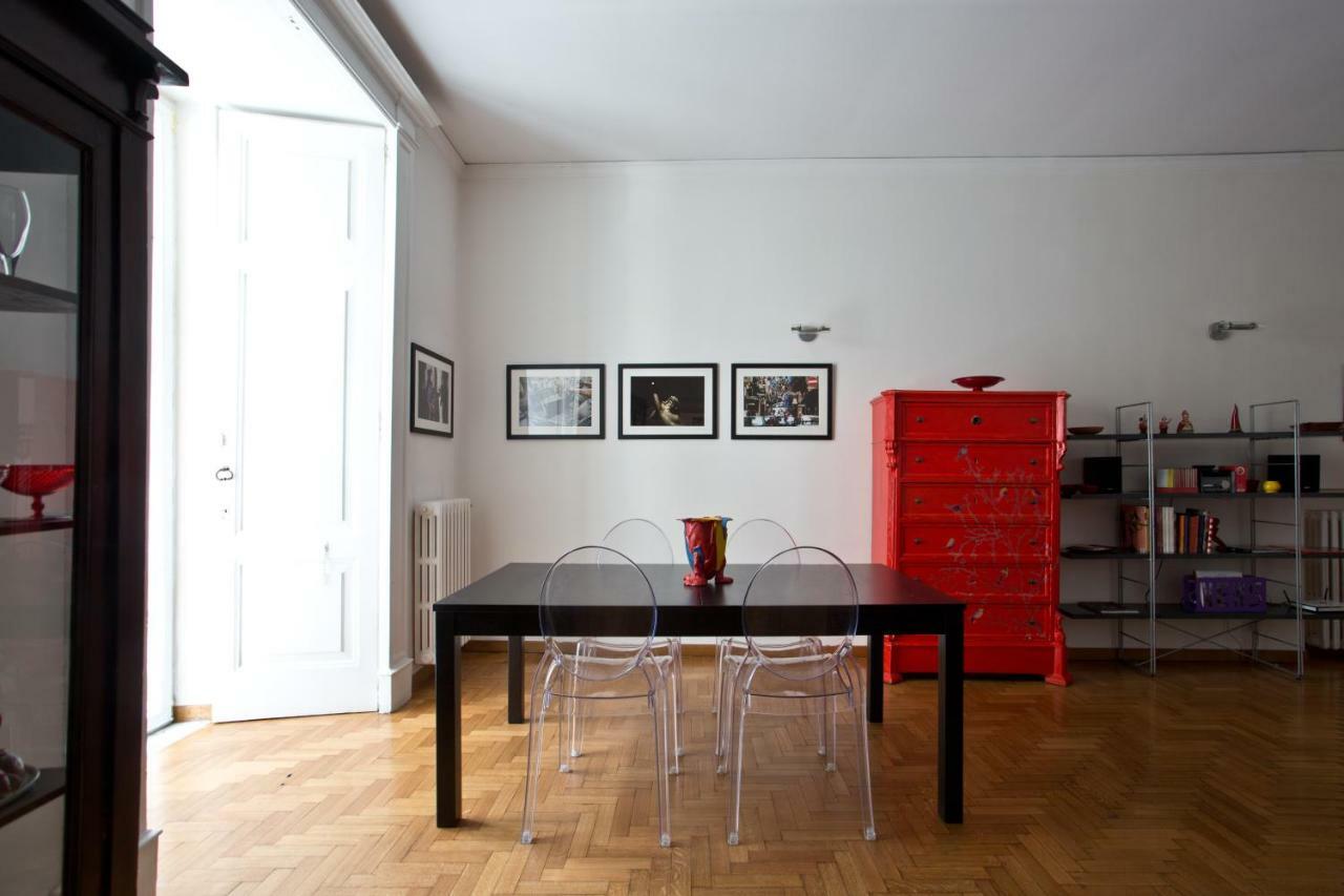 Bella Art Gallery