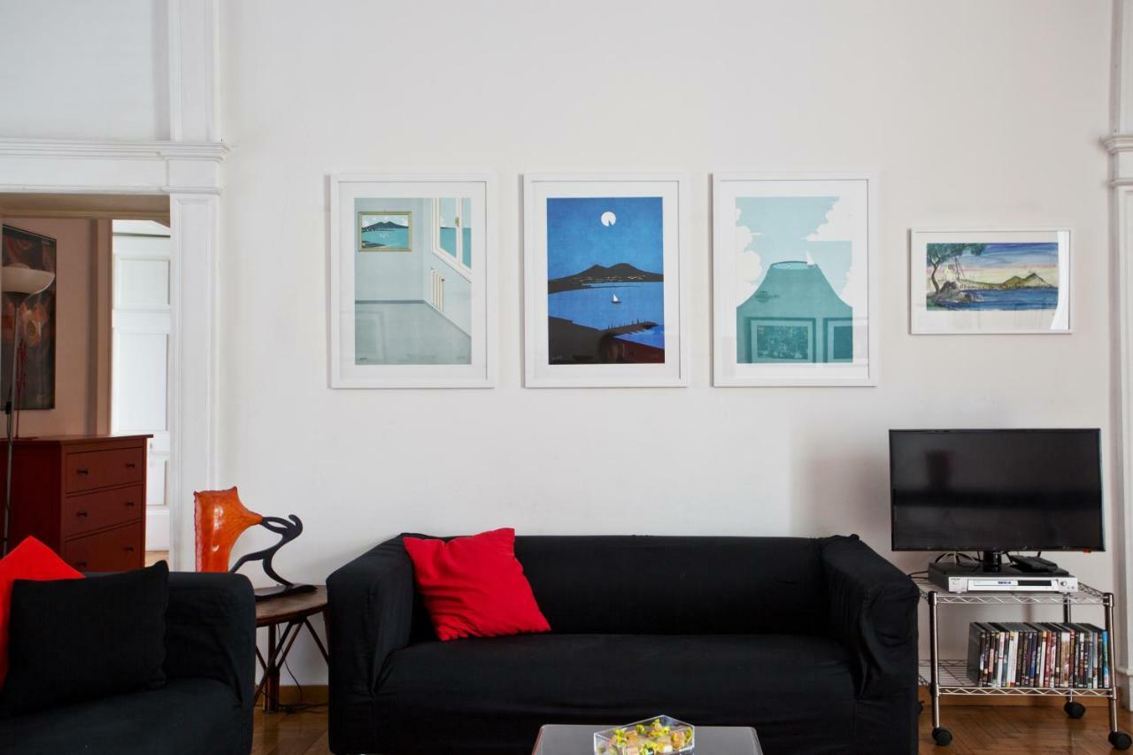 Bella Art Gallery *