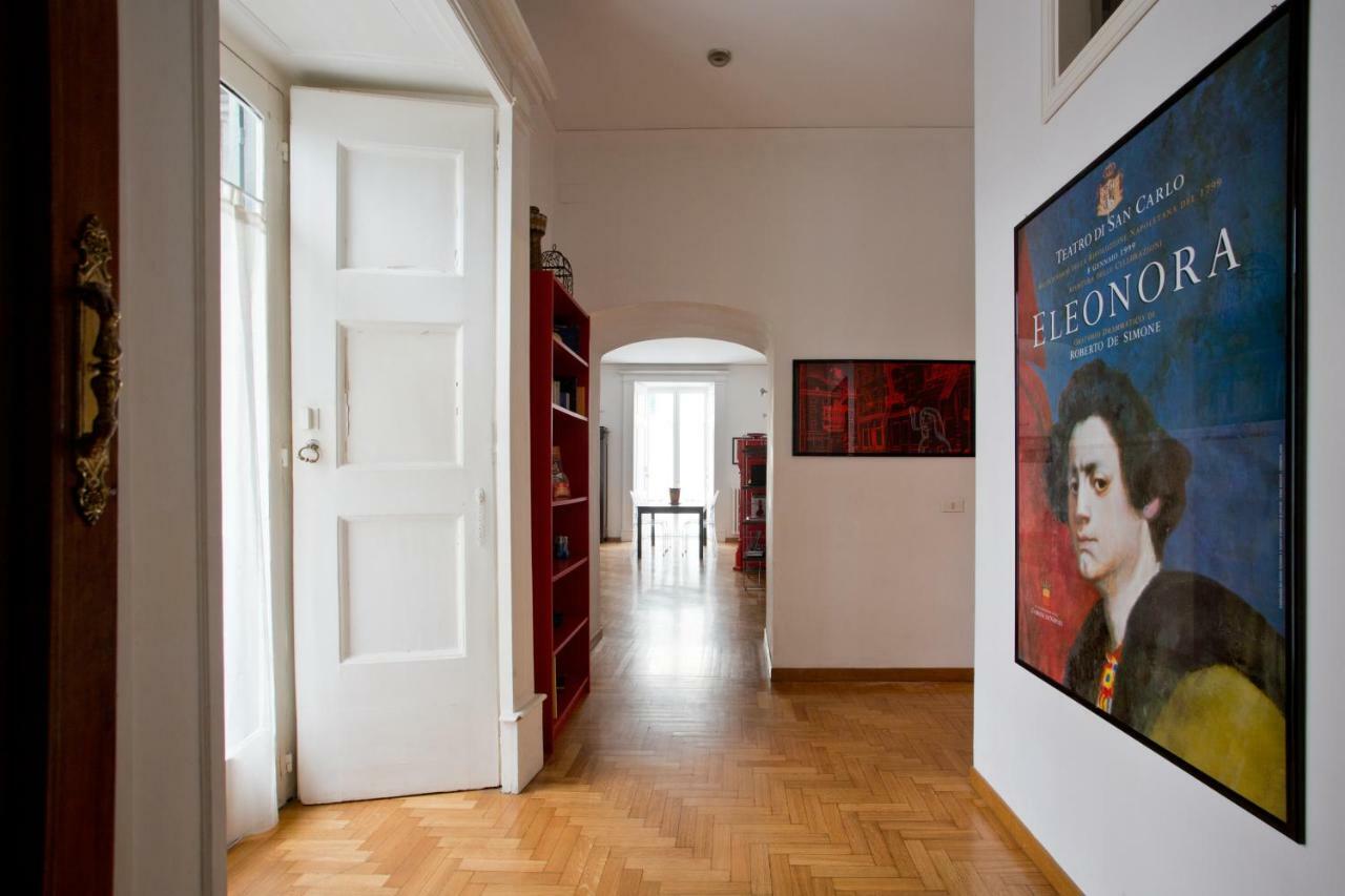 Bella Art Gallery * Napels