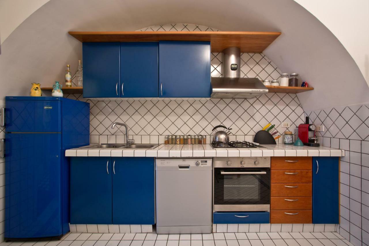 Bella Art Gallery Appartement Napels